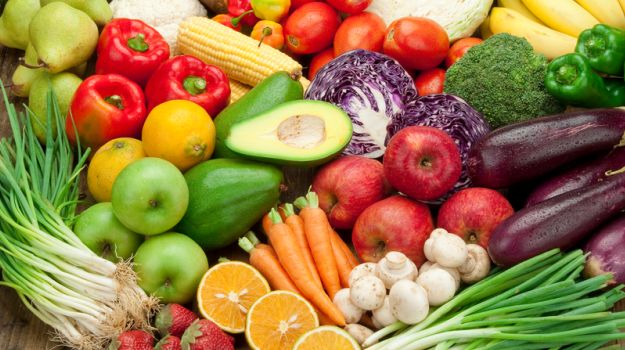 Eating More Fruits and Vegetables Leads to a Happier Life