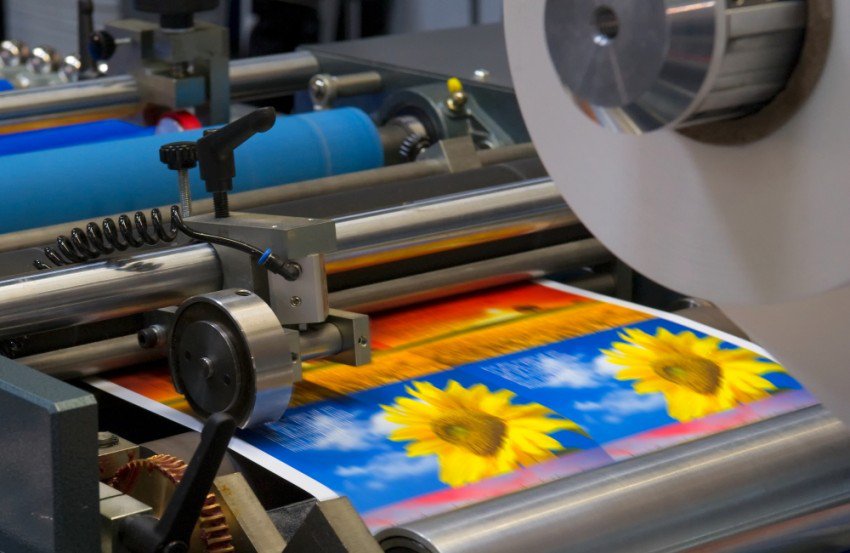 4 Ways to Keep Your Marketing Materials Current