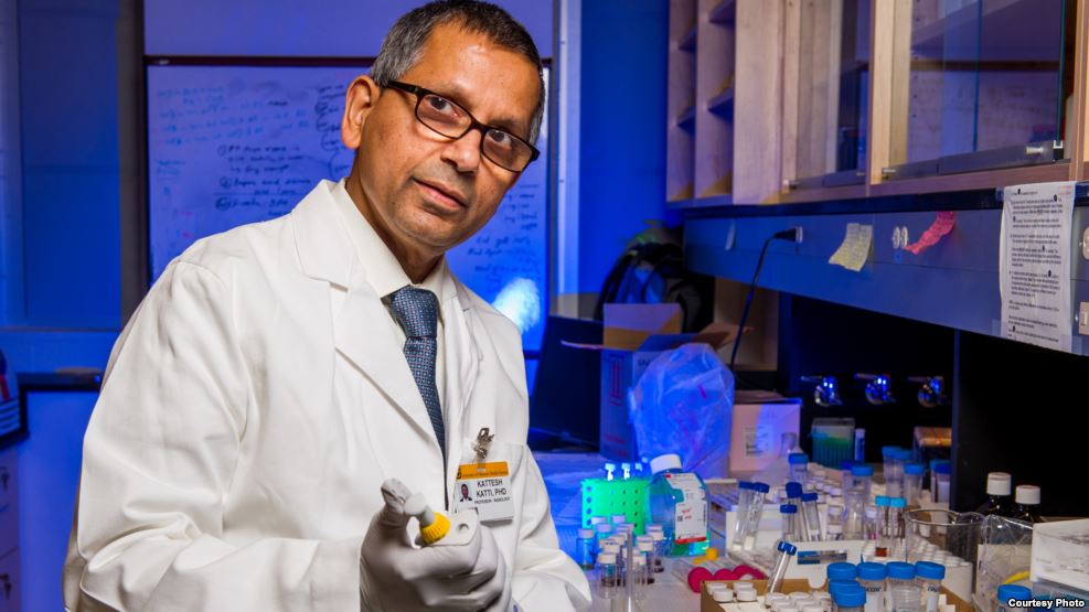 Researchers Testing New Cancer Treatment