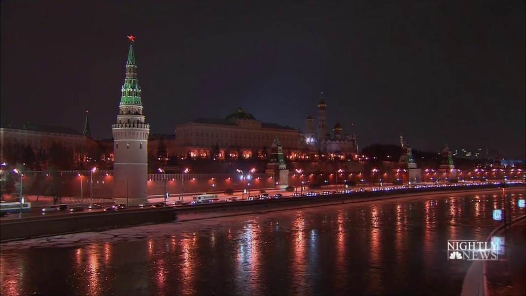 Russia Considers Returning Snowden to U.S. to ‘Curry Favor’ With Trump: Official