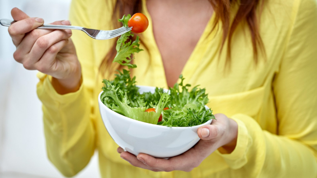 Doctors warn against vegan bloggers who say their diets can stop menstrual ‘toxins’