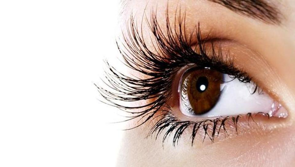 Too hot to handle: High exposure to the sun may increase risk of eye freckles