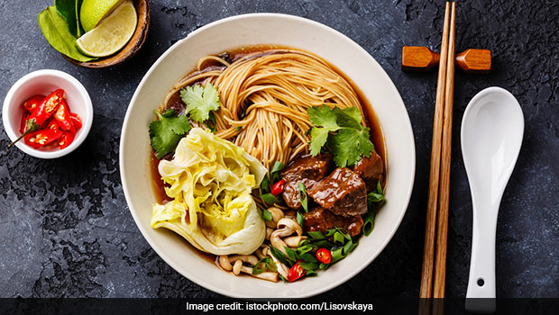 Okinawa Diet: The Japanese Way to Stay Young and Slim