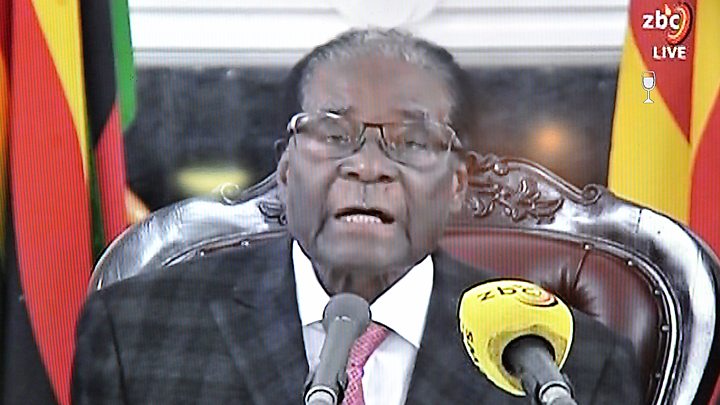 Zimbabwe crisis: Mugabe ignores party’s deadline to quit