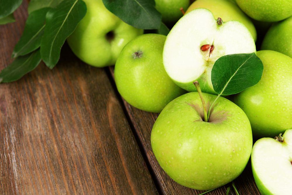 5 Amazing Benefits Of Green Apples For Skin And Overall Health