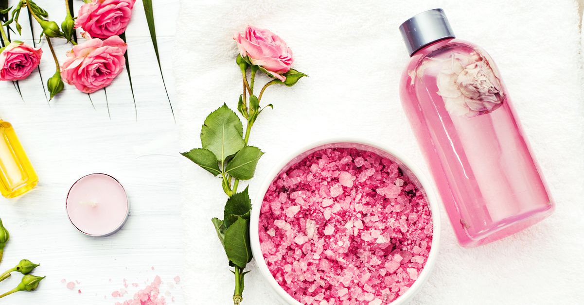 Here’s How Rose Water Can Do Wonders For Your Eyes