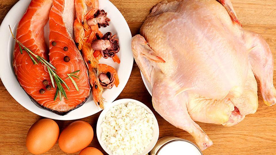 Weight loss diet, include these 12 superfoods in your meal to lose weight fast