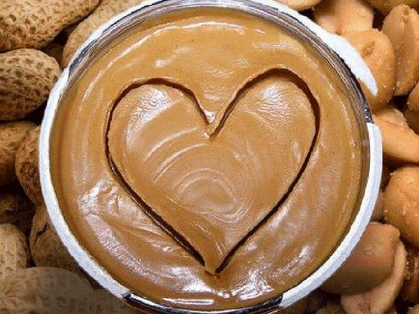 Peanut butter for weight loss: 4 ways this healthy high-calorie food helps you burn belly fat